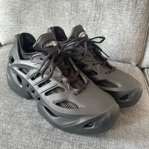 NWOT ~ Adidas AdiFom shoes ~ Black